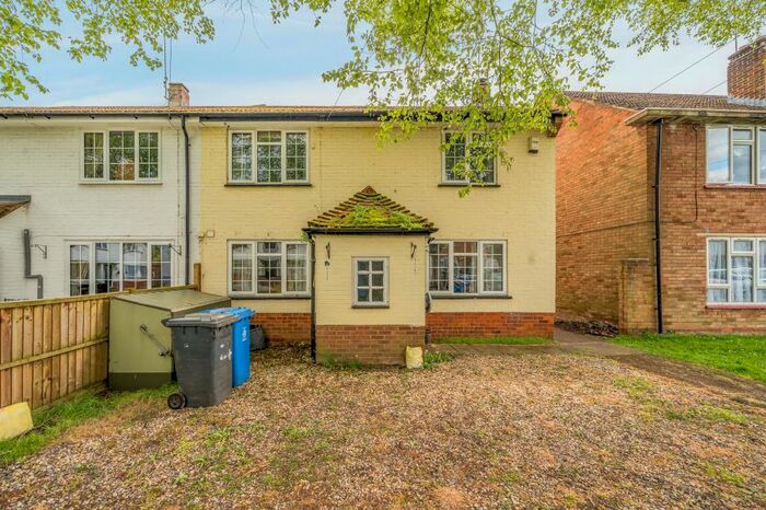 3 Bedroom End Of Terrace House For Sale In Maidenhead, Berkshire, SL6
