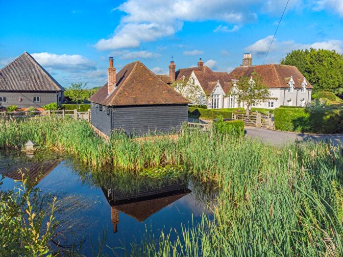 5 Bedroom Detached House For Sale In Cambridge Lane, Lynsted, Kent, ME9