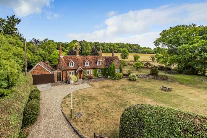 4 Bedroom Detached House For Sale In Mulberry Cottage, Checkenden, RG8