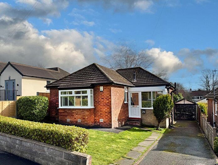 2 Bedroom Bungalow For Sale In Richmond Road, Romiley, SK6