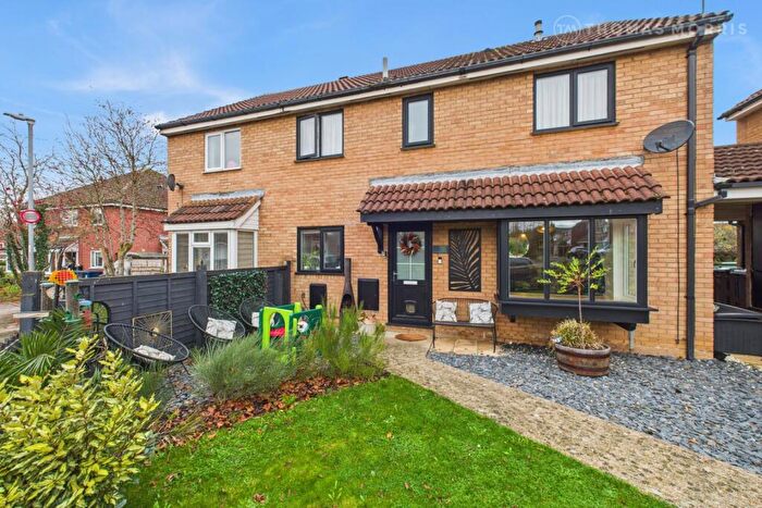 2 Bedroom Terraced House For Sale In Fallow Drive, Eaton Socon, St. Neots, Cambridgeshire, PE19