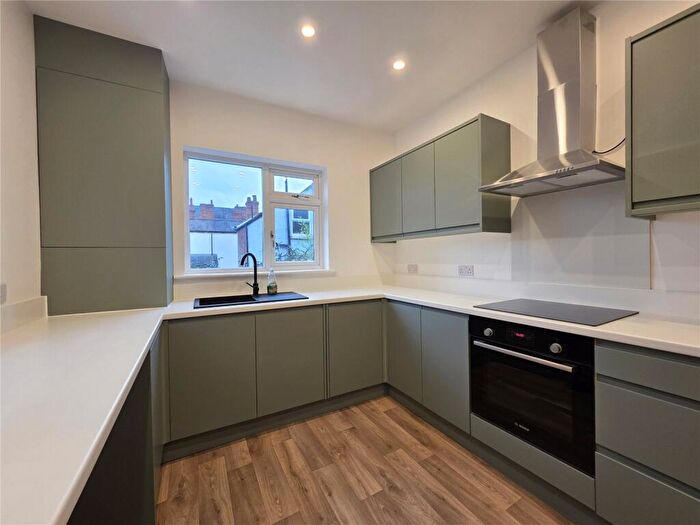 3 Bedroom House To Rent In Woodborough Road, Nottingham, Nottinghamshire, NG3