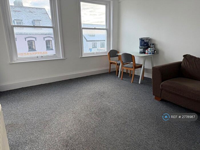 Studio To Rent In High Street, Newmarket, CB8