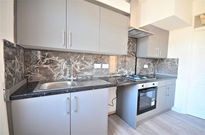 3 Bedroom Terraced House To Rent In Windsor Road, IG1