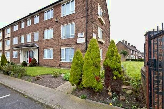 3 Bedroom Flat To Rent In Clamley Court, Speke, Liverpool, L24