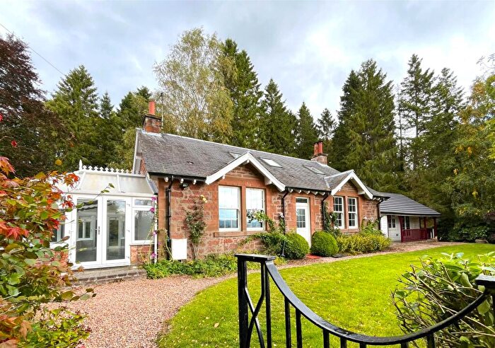 5 Bedroom Cottage To Rent In Dunbarney Estate, Bridge Of Earn, PH2