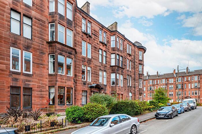 1 Bedroom Apartment For Sale In Airlie Street, Hyndland, Glasgow, G12