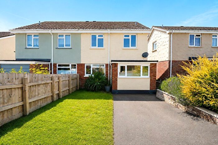 3 Bedroom Semi Detached House For Sale In Howards Close, South Molton, Devon, EX36