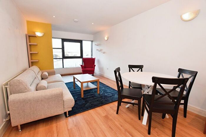 2 Bedroom Flat To Rent In Mere House, Ellesmere Street, Castlefield, Manchester, M15