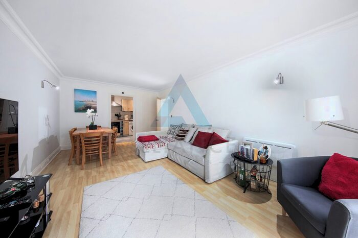 2 Bedroom Flat To Rent In Gloucester Court, London, SE22