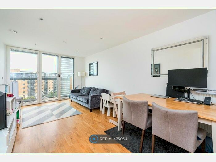 2 Bedroom Flat To Rent In Admirals Tower, London, SE10