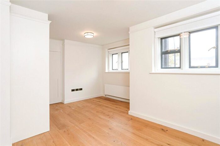 2 Bedroom Apartment To Rent In Observatory Street, Oxford, Oxfordshire, OX2
