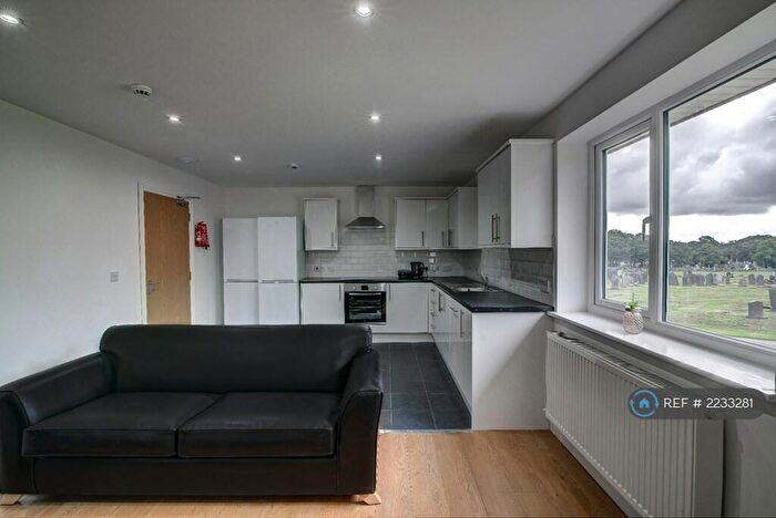 8 Bedroom Penthouse To Rent In Stonemasons Close, Liverpool, L7