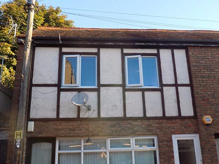 Studio To Rent In High Street, Minster On Sea, Sheerness, ME12