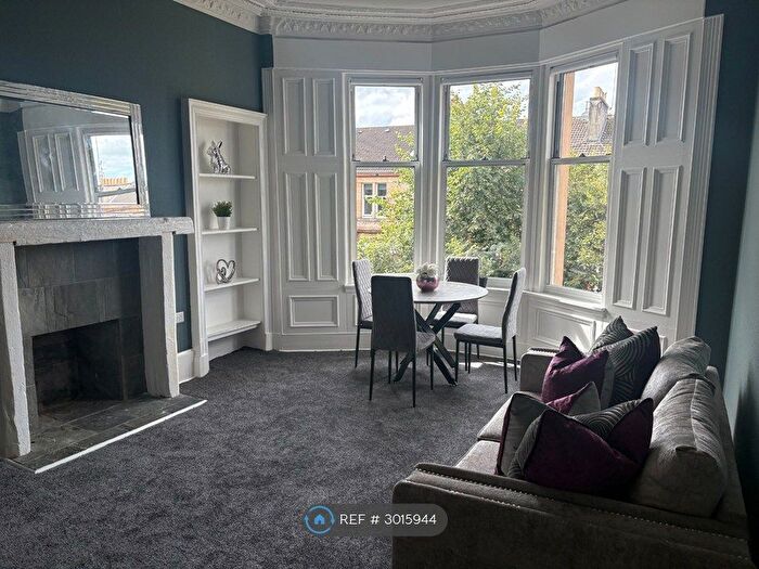 3 Bedroom Flat To Rent In Barrington Drive, Glasgow, G4