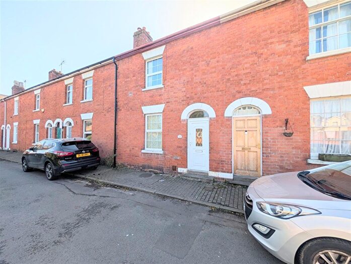 2 Bedroom Terraced House For Sale In Walmer Street, Hereford, HR4
