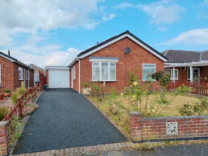 2 Bedroom Detached Bungalow For Sale In Kirkdale Close, Leasingham, NG34