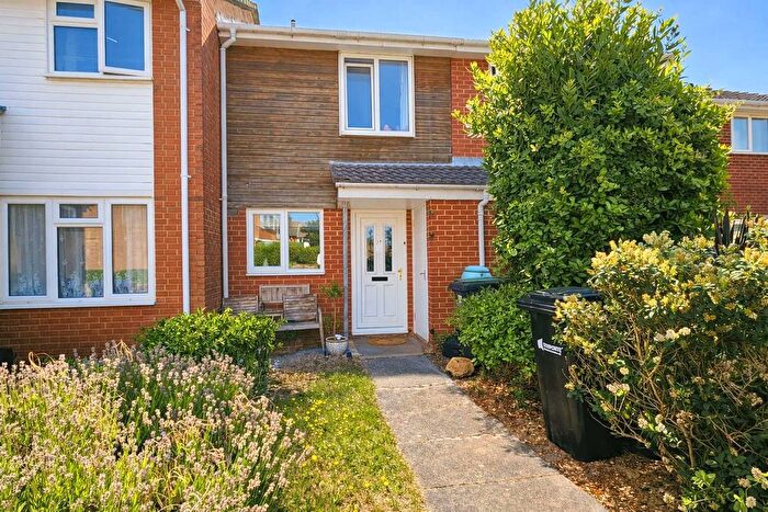 3 Bedroom Terraced House For Sale In Dominie Walk, Lee-On-The-Solent, PO13