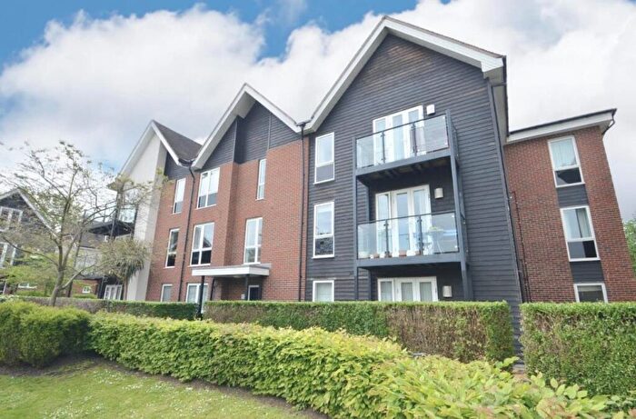 1 Bedroom Apartment To Rent In Drake House, Mill Drive, Ruislip, HA4