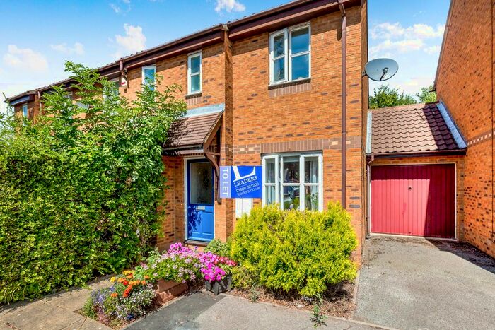 2 Bedroom Semi-Detached House To Rent In Camlet Grove, Stantonbury Grove, MK14