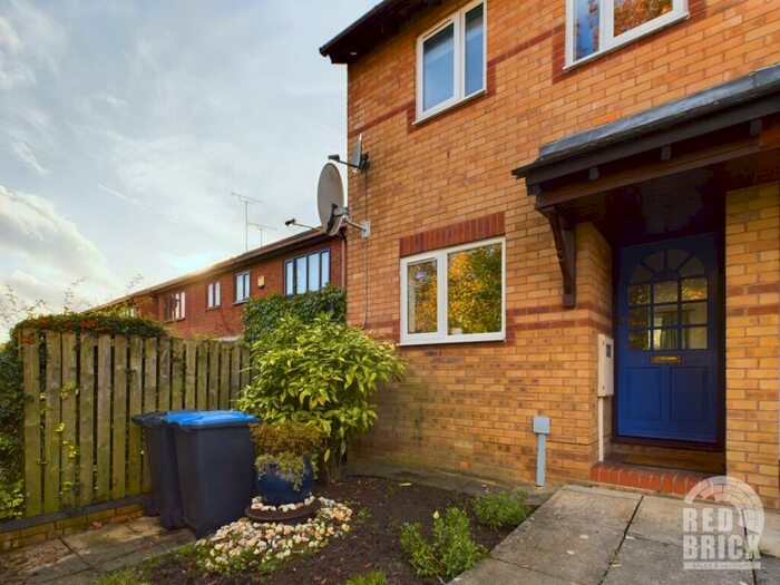 2 Bedroom End Of Terrace House To Rent In Mosedale, Rugby, Warwickshire, CV21