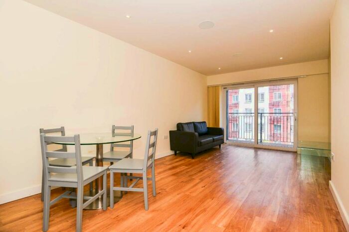 1 Bedroom Flat To Rent In Boulevard Drive, Colindale, London, NW9