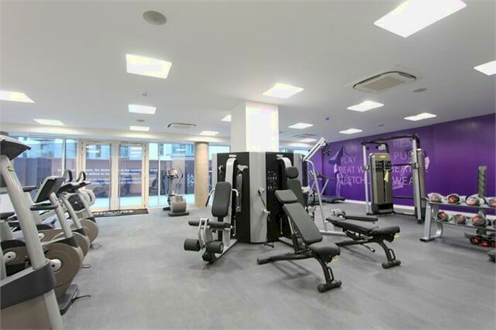 1 Bedroom Apartment For Sale In Waterhouse Apartments, Saffron Central Square, Croydon, CR0