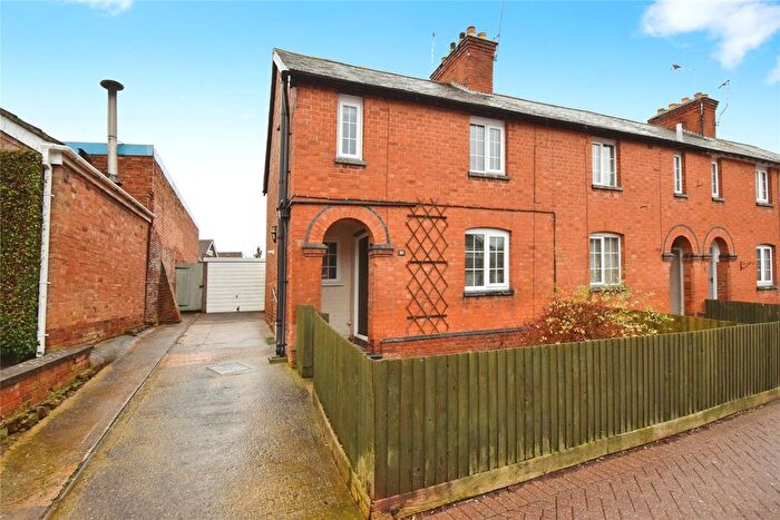 2 Bedroom Semi Detached House For Sale In High Street, Kibworth Beauchamp, Leicester, Leicestershire, LE8