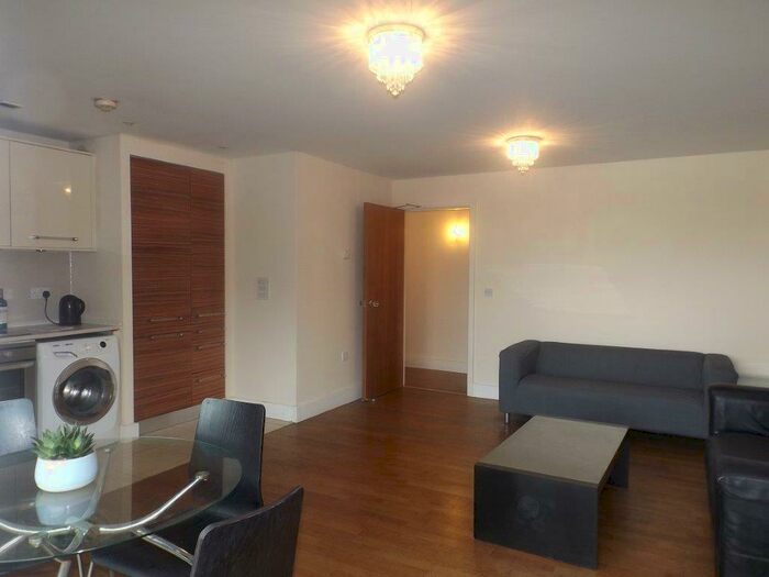 2 Bedroom Apartment To Rent In Capella House, Celestia, Cardiff Bay, CF10
