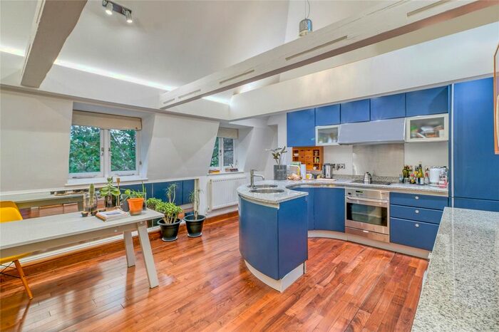 2 Bedroom Flat To Rent In Hampstead High Street, Hampstead, NW3