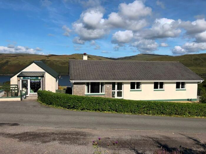 4 Bedroom Detached Bungalow For Sale In Fernilea, Carbost, Isle Of Skye, IV47