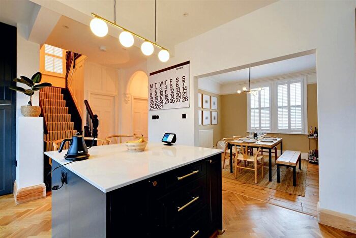 3 Bedroom Detached House For Sale In York Road, Long Eaton, NG10