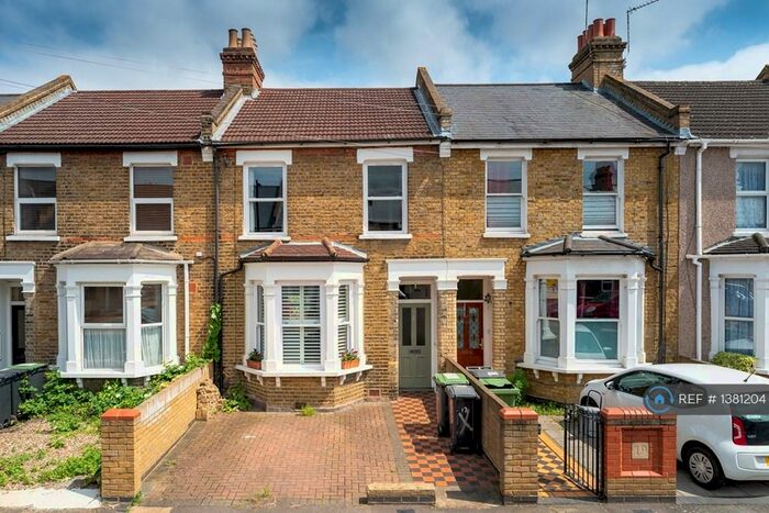 3 Bedroom Terraced House To Rent In Jutland Road, London, SE6
