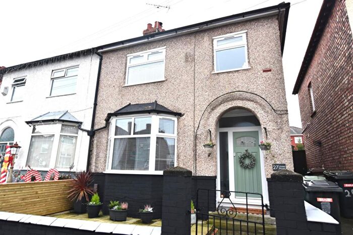 3 Bedroom Semi-Detached House For Sale In Violet Road, Claughton, CH41