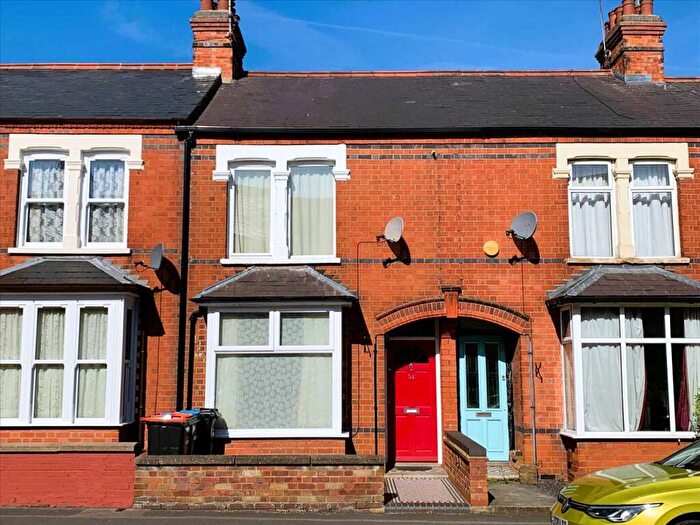 2 Bedroom Terraced House For Sale In Jersey Road, Wolverton, Milton Keynes, MK12