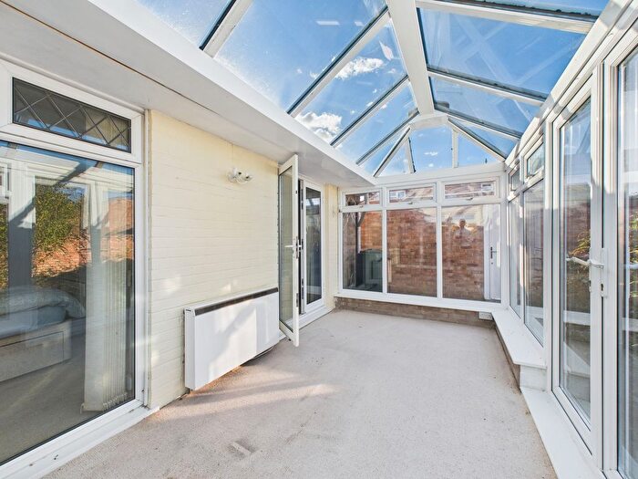 2 Bedroom Semi-Detached Bungalow For Sale In Pear Tree Close, Bridgwater, TA6