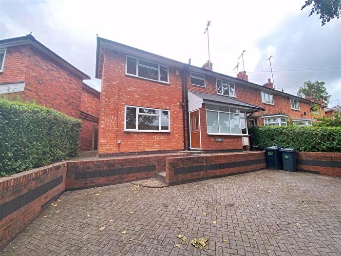 6 Bedroom Private Halls To Rent In Poole Crescent, Harborne, Birmingham, B17