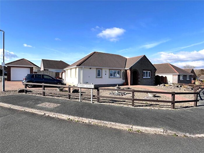 3 Bedroom Bungalow For Sale In Cooks Close, Pembroke, Pembrokeshire, SA71