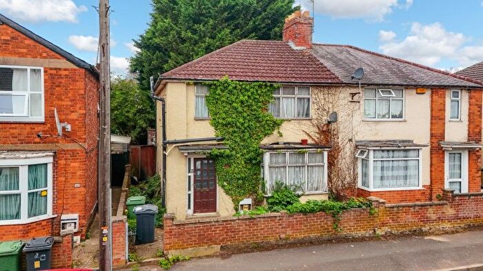 3 Bedroom Semi-detached House For Sale In Melton Road North, Wellingborough, Northamptonshire, NN8