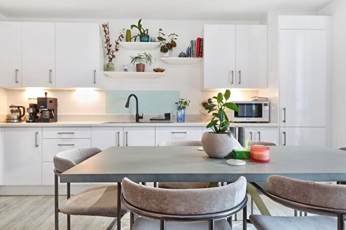 2 Bedroom Flat For Sale In Press Road, Printworks Apartments Press Road, NW10