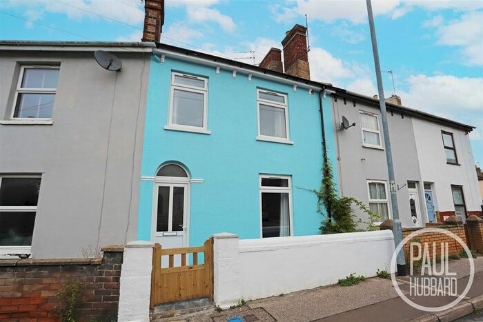 5 Bedroom Terraced House To Rent In Carlton Road, Kirkley, NR33