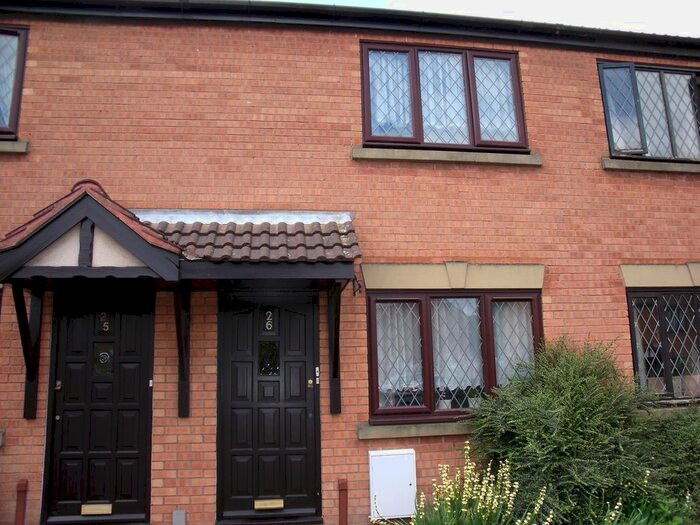 2 Bedroom Town House To Rent In Shakespeare Close, Leyfields, Tamworth, Staffordshire, B79