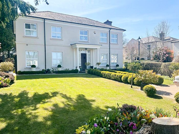 5 Bedroom Detached House For Sale In Ospringe Place, Tunbridge Wells, TN2