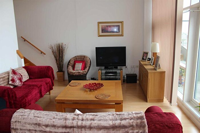 1 Bedroom Flat To Rent In The Quays, Salford, M50