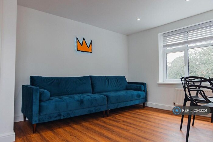 5 Bedroom Flat To Rent In Radmoor Road, Loughborough, LE11