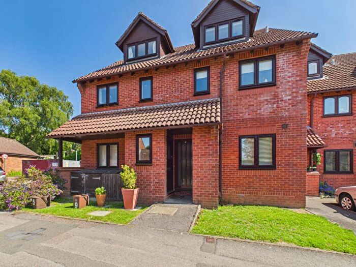 2 Bedroom Maisonette To Rent In The Copse, Amersham, Buckinghamshire, HP7