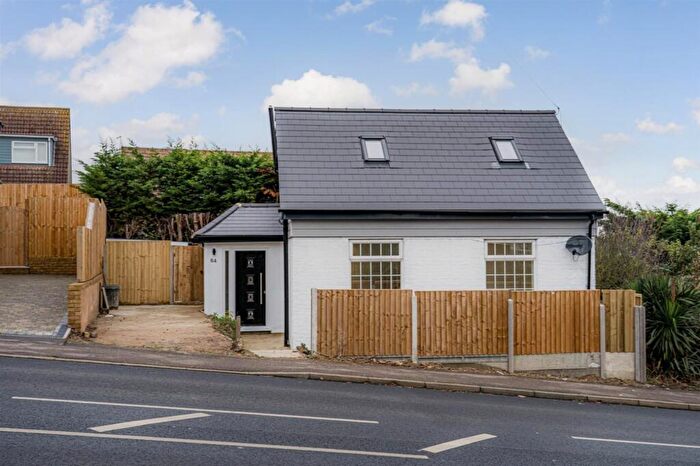 3 Bedroom Detached House To Rent In Borstal Hill, Whitstable, Kent, CT5