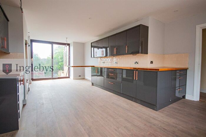 3 Bedroom Detached House For Sale In Beach Road, Carlin How, TS13