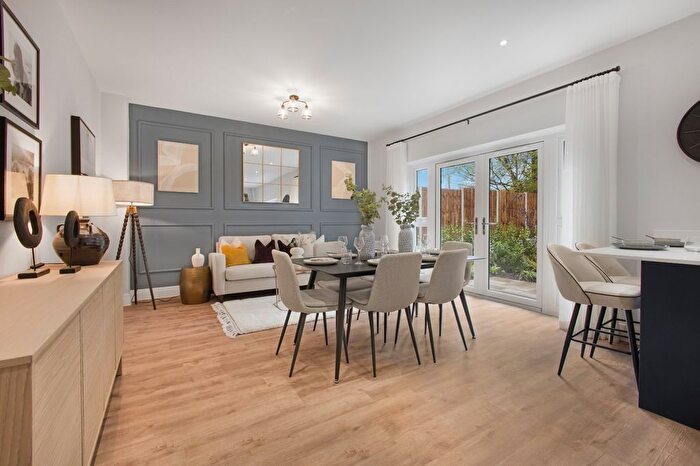 4 Bedroom Detached House For Sale In Coningsby Road, Hawkinge, Folkestone, Kent, CT18