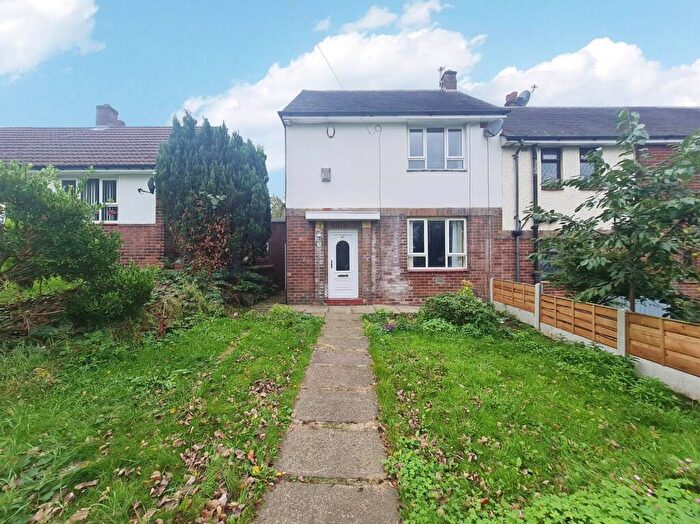 2 Bedroom End Of Terrace House For Sale In Hartley Lane, Rochdale, OL11